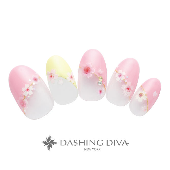咲き誇る桜が指先を演出するピンクの斜めフレンチネイル ネイルデザイン ネイルサロンのダッシングディバ Dashing Diva