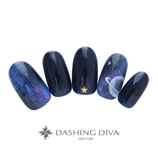 神秘的な土星アートで宇宙を感じて ネイルデザイン ネイルサロンのダッシングディバ Dashing Diva