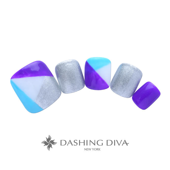 ブルー系で爽やかなジオメトリックアートのフットネイル F07 16 ネイルデザイン ネイルサロンのダッシングディバ Dashing Diva