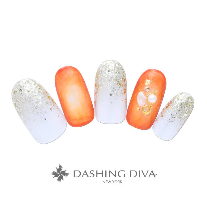 シンプルなラメグラ オレンジの囲みグラデーションネイル ネイルデザイン ネイルサロンのダッシングディバ Dashing Diva