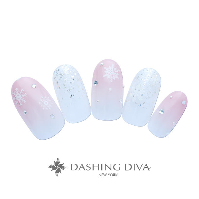 雪の結晶ネイルのネイルデザイン ネイルサロンのダッシングディバ Dashing Diva