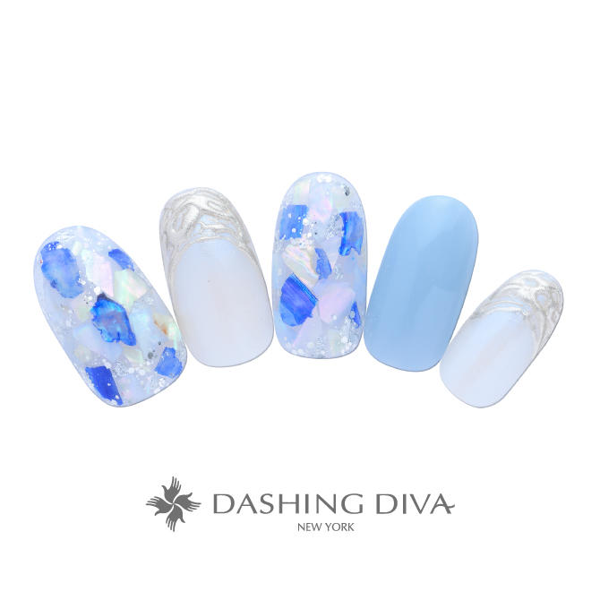 誕生石シリーズ 3月 アクアマリン Br 淡く透き通るようなブルーの色合いを楽しんで G03 35 ネイルデザイン ネイルサロンのダッシングディバ Dashing Diva