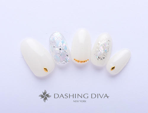 練馬のネイルサロン エミオ練馬店 ダッシングディバ Dashing Diva